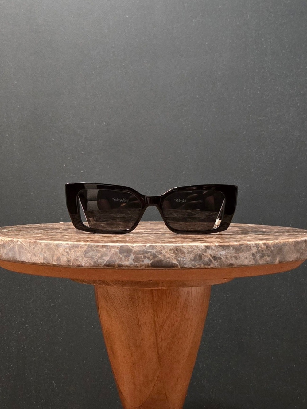 fendi | fendi way rectangular sunglasses | cat eye | cut out | black